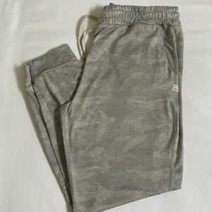 Vuori Performance Camo Jogger - Size Small